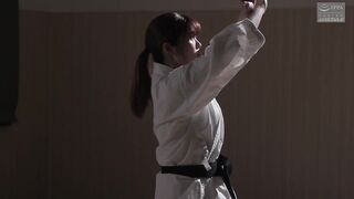 Dominating A Strong Married Woman - The Lewd Body Of A Prideful Female Karate Athlete