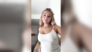 Breckie Hill See-Through Pokies OnlyFans Video Leaked