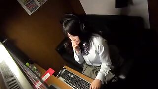 PYM-146 Hidden Cam: Schoolgirl Masturbates In A Net Cafe | Japanese - M38