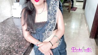 POV Mami ji - Beta apne lund se mera muh ka Facial kar de, mami ji got huge cumshot on her soft face.