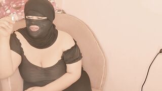 نفسى اتناك فى طيزى ياجوز بنتى اسمع حماتى الشرموطة بتقولى اى سكس عربى مصرى بصوت واضح كلام وسخ