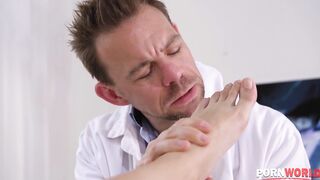 Horny Doc's Foot Therapy in 4K - Lady Dee