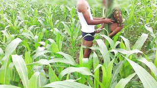 Bhabhi ko devar ka kala mota lund aaya lisand, corn field me bhabhi ki chudai outdoor Hindi audio