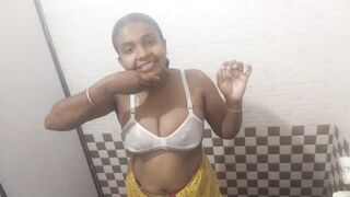 First time bathroom sex Desi bhabhi 2024