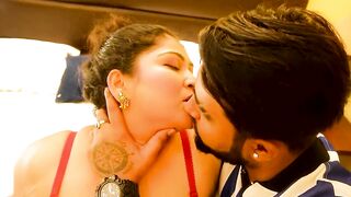 DESI COUPLE LOVE BIRD FUCKING EACH OTHER IN HOTEL